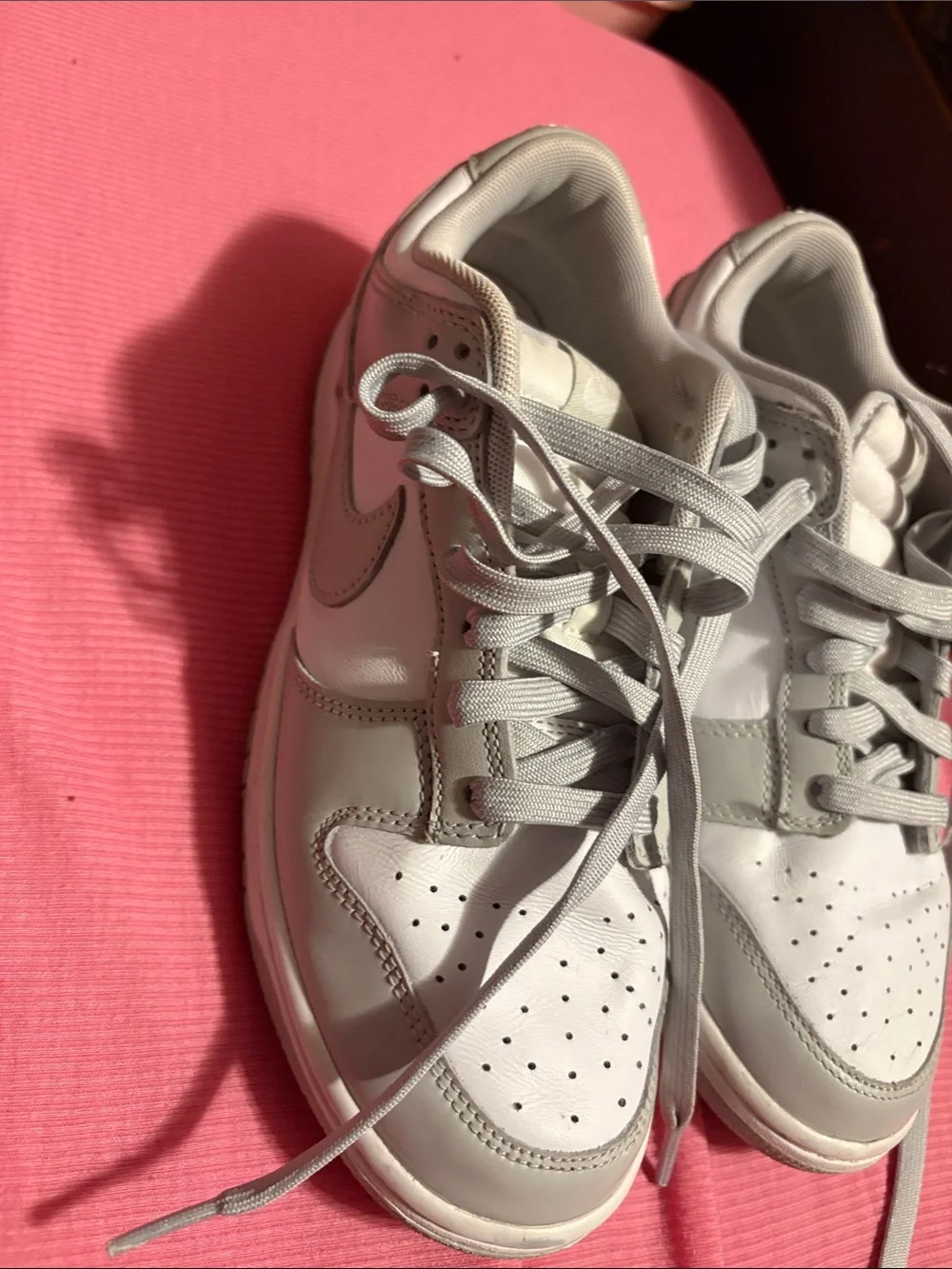 Nike Women’s Sneakers in White and Light Gray